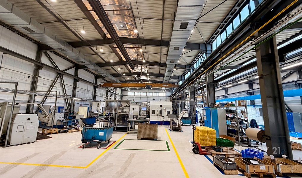 Pronájem výrobních prostor 3 000 m², Ivančice – náhled fotky 4