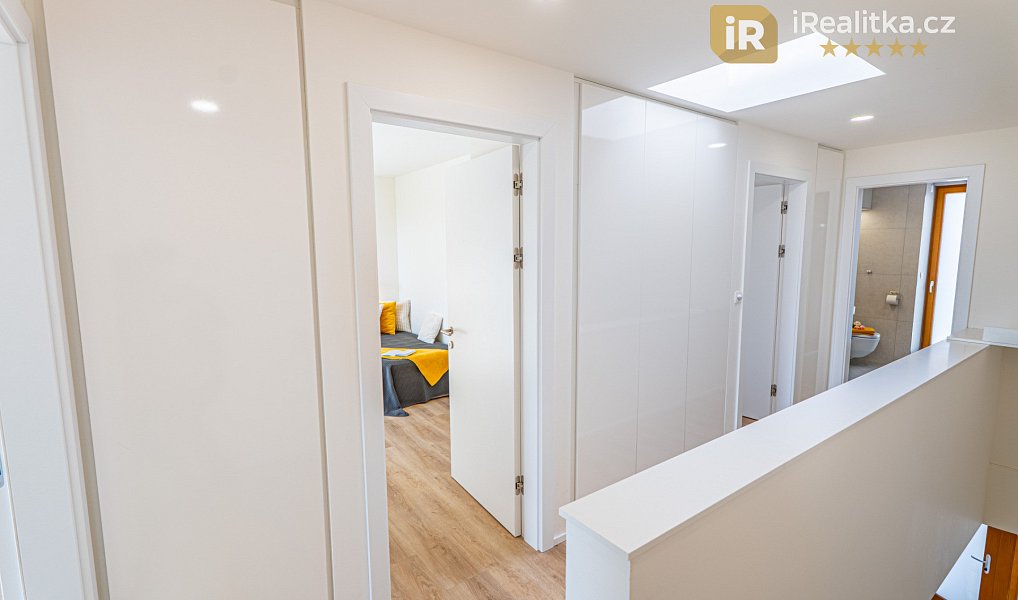 Prodej domu 110 m² s pozemkem 298 m², Praha – náhled fotky 24