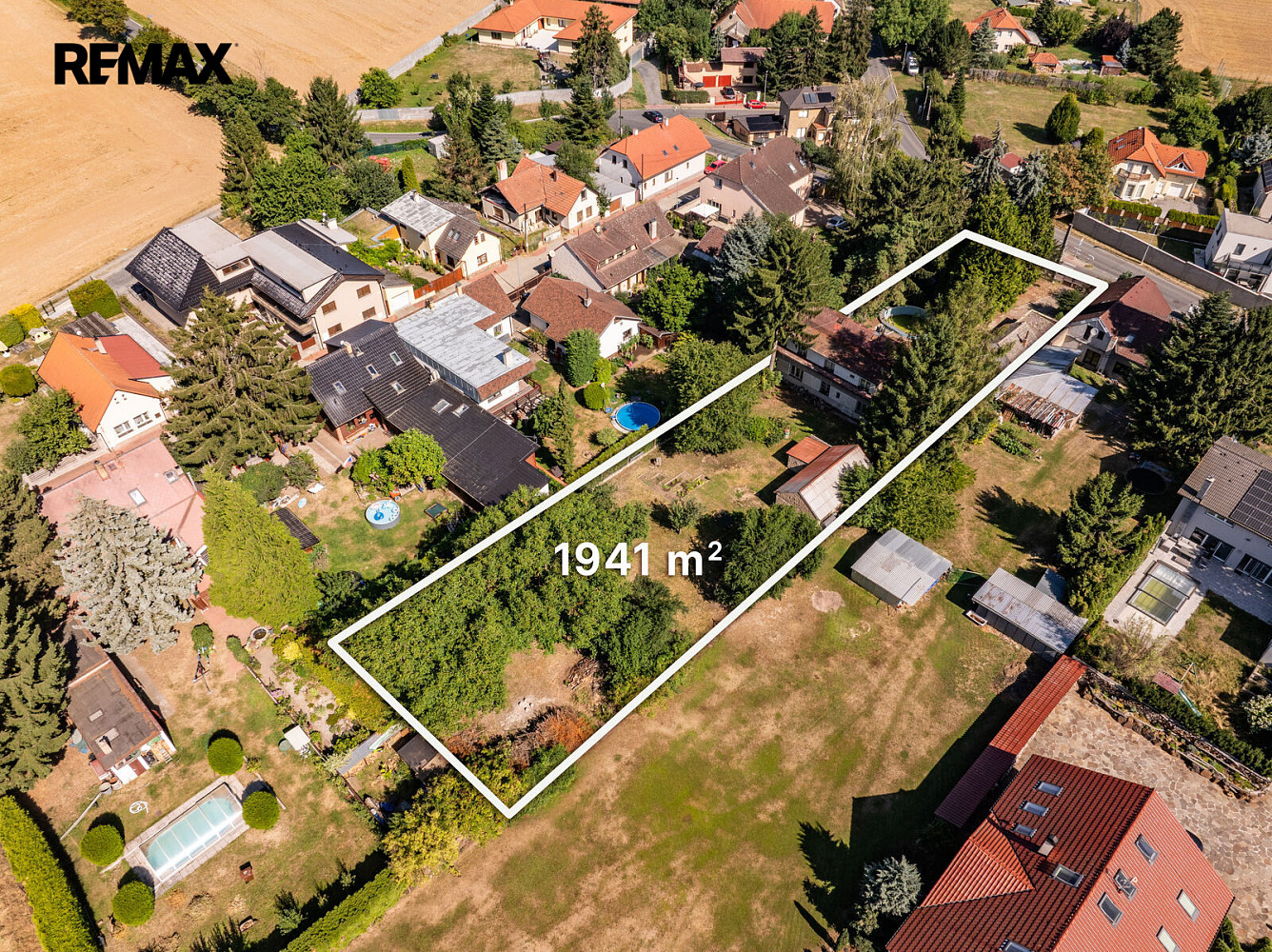 Prodej stavebního pozemku 1 941 m² – fotografie 4