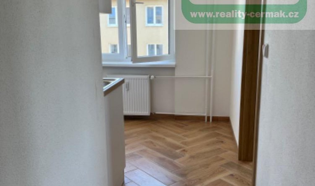Pronájem bytu 1+1 38 m², Domažlice – náhled fotky 10