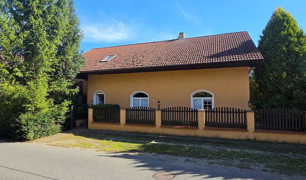 Prodej domu 250 m² s pozemkem 503 m², Vysoká – náhled fotky 4