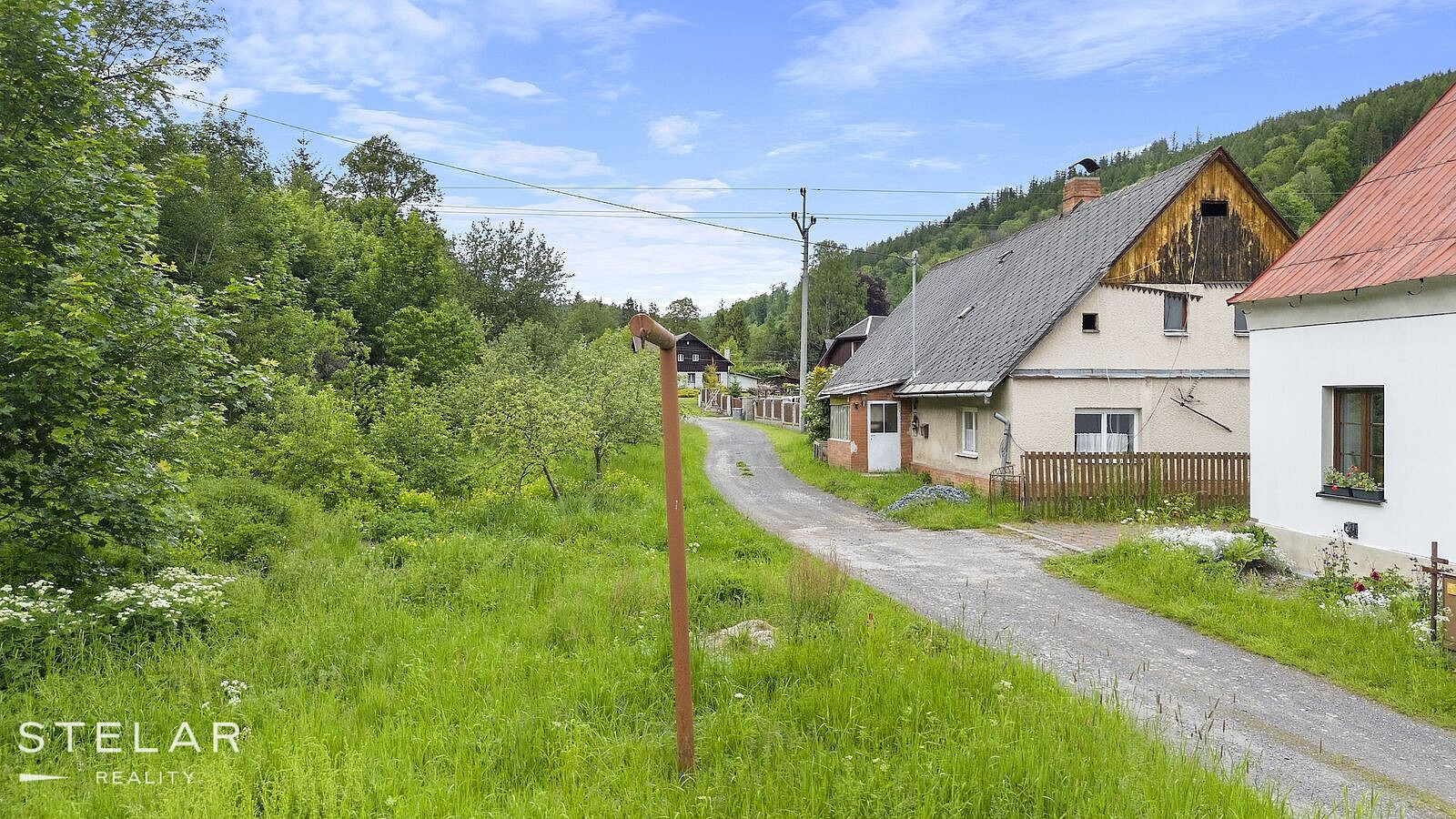 Prodej stavebního pozemku 1 316 m²