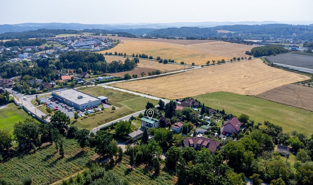 Prodej domu 193 m² s pozemkem 1 302 m², Strančice – náhled fotky 12