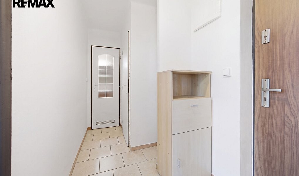 Prodej bytu 2+1 48 m², Praha – náhled fotky 12