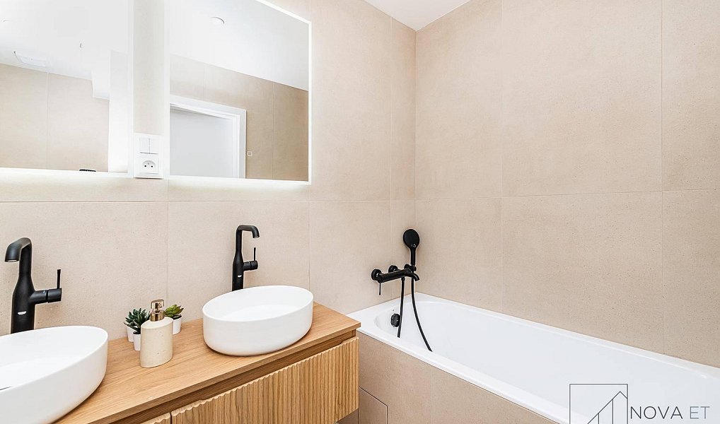 Prodej bytu 3+kk 90 m², Praha – náhled fotky 19