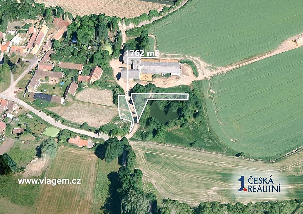 Prodej pole 587 m² – fotografie 2
