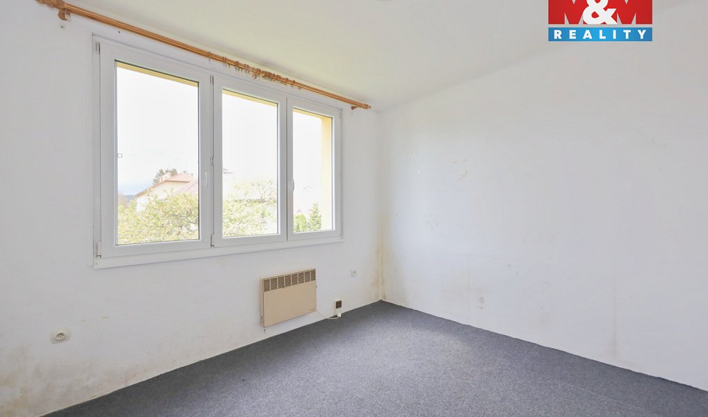 Prodej bytu 3+1 64 m², Černovice – náhled fotky 18