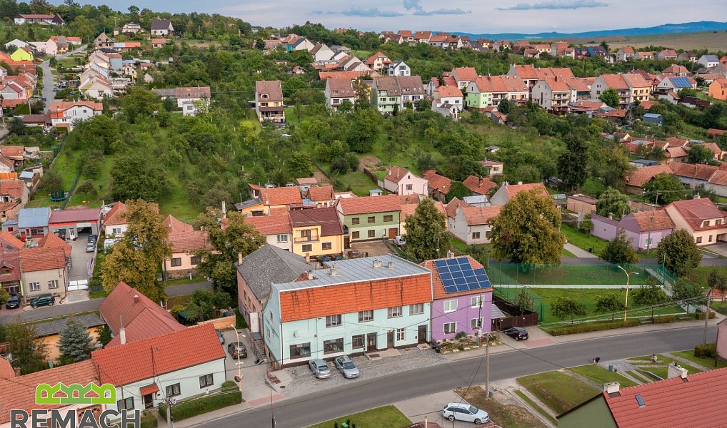Prodej obchodních prostor 670 m², Vlčnov – fotka 1 z 48
