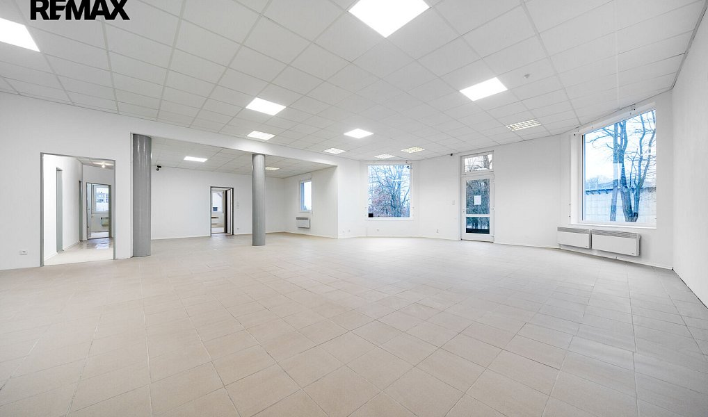 Prodej domu 227 m² s pozemkem 749 m², Benešov – náhled fotky 10
