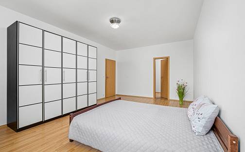 Prodej bytu 2+kk 67 m², Vyšehořovická, Nehvizdy, okres Praha-východ