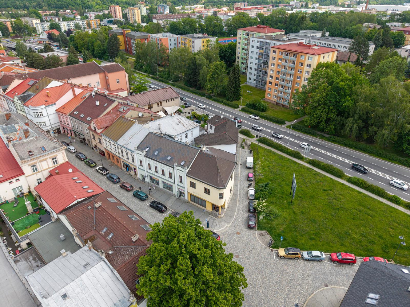 Prodej domu 300 m² s pozemkem 120 m² – fotografie 3