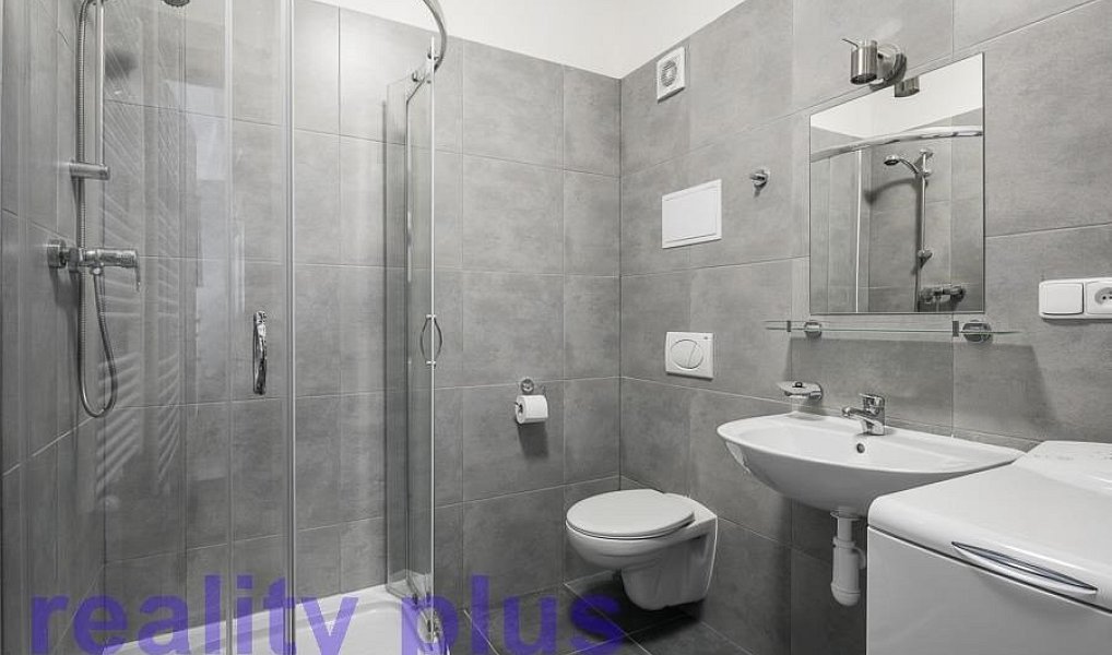 Pronájem bytu 3+kk 77 m², Liberec – náhled fotky 5