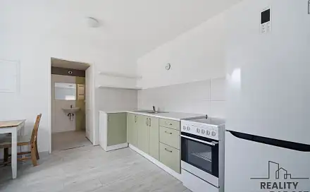 Pronájem bytu 2+1 54 m², Dašická, Pardubice - Bílé Předměstí