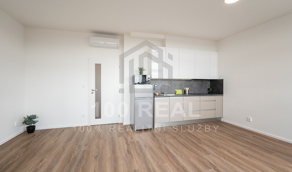 Pronájem bytu 1+kk, 37 m², Zelené Předměstí - Pardubice, Pardubice
