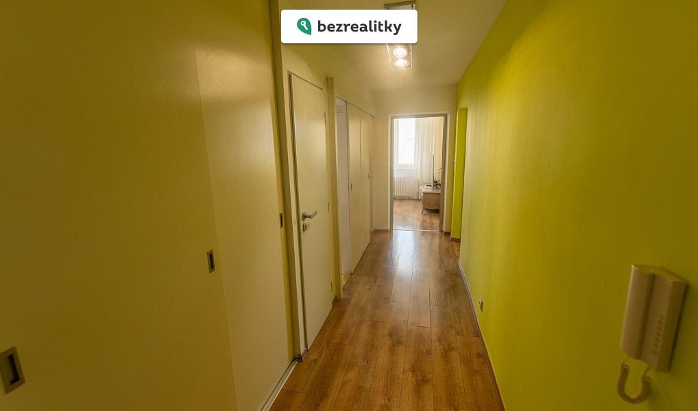 Prodej bytu 3+1 66 m², Hradec Králové – náhled fotky 2