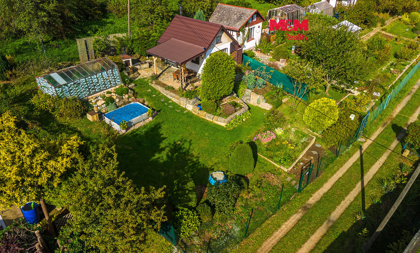 Prodej chaty/chalupy 16 m² s pozemkem 431 m²