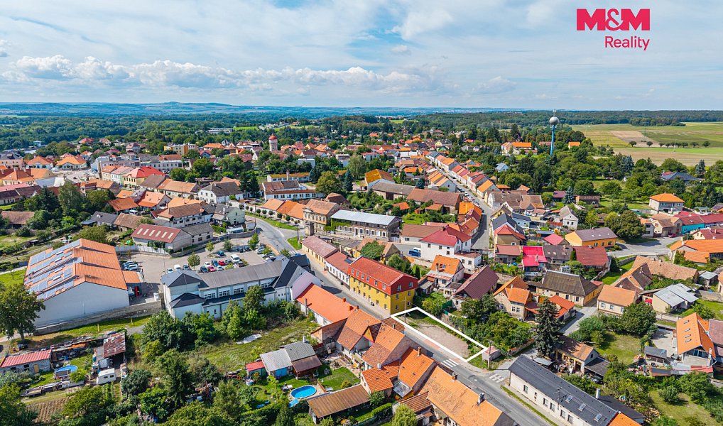 Prodej stavebního pozemku 269 m², Týnec nad Labem – náhled fotky 2
