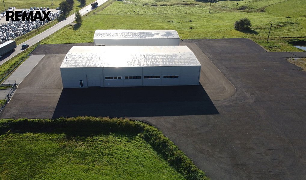 Pronájem výrobních prostor 1 500 m², Husinec – náhled fotky 16