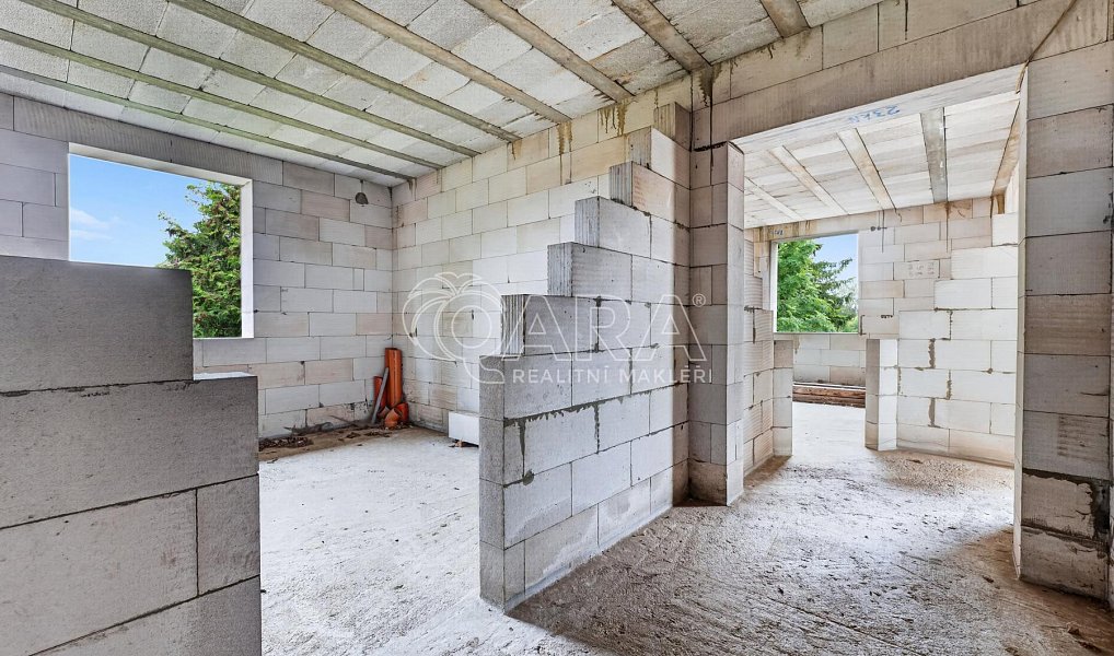 Prodej domu 170 m² s pozemkem 612 m², Lišany – náhled fotky 15