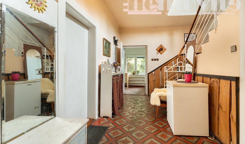 Prodej domu 153 m² s pozemkem 961 m², Týnec nad Labem – náhled fotky 16