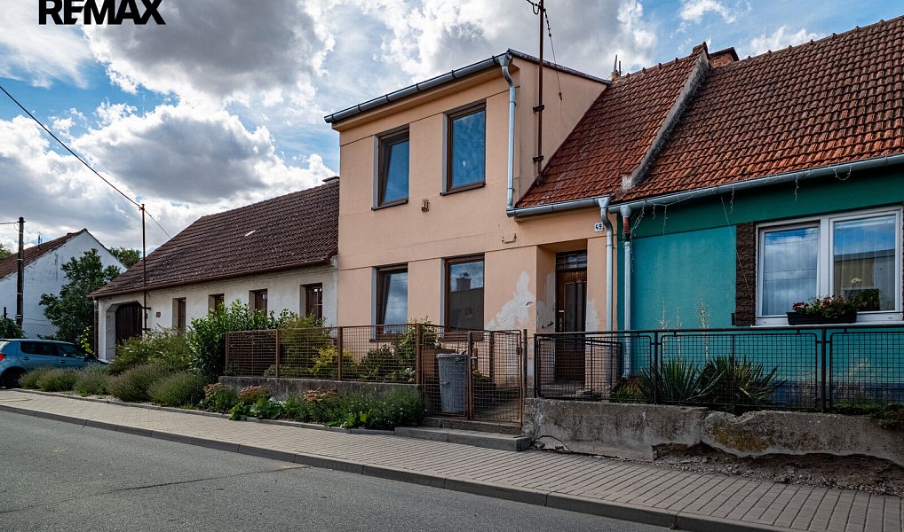 Prodej domu 100 m² s pozemkem 272 m², Ivančice – náhled fotky 34
