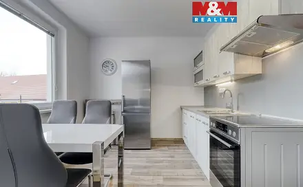 Prodej bytu 2+1 63 m², Kolinec, okres Klatovy