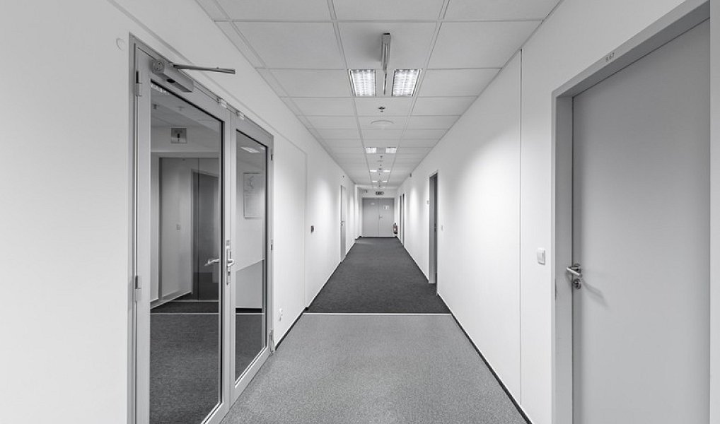 Pronájem kanceláře 107 m², Praha – náhled fotky 8