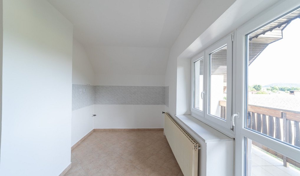 Prodej ubytovacího objektu 333 m², Velké Losiny – náhled fotky 10