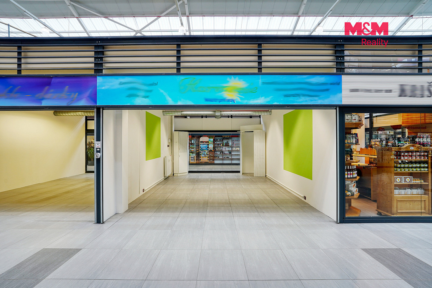 Pronájem obchodních prostor 29 m² — photo 2