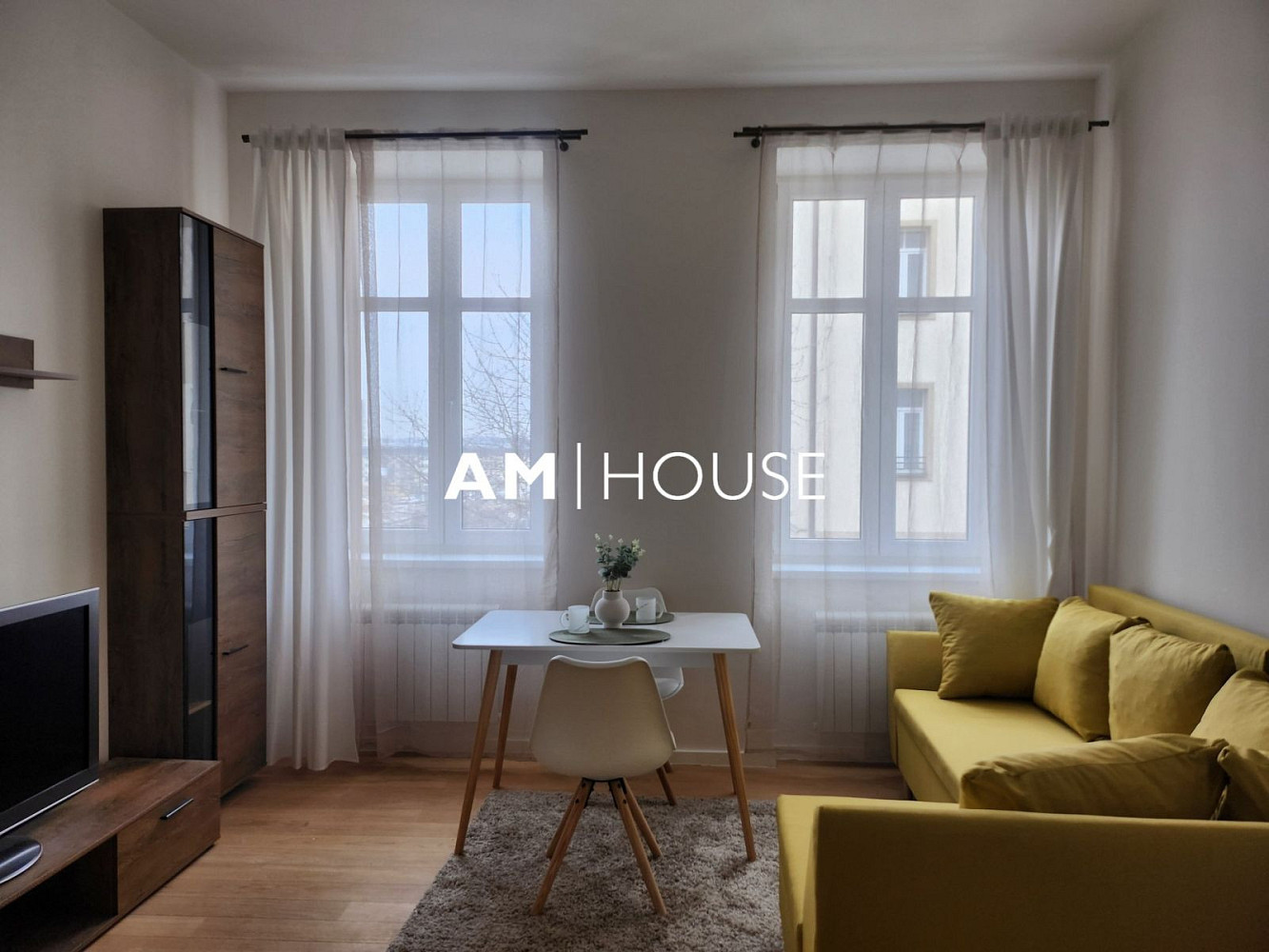 Pronájem bytu 2+kk 40 m² – fotografie 3