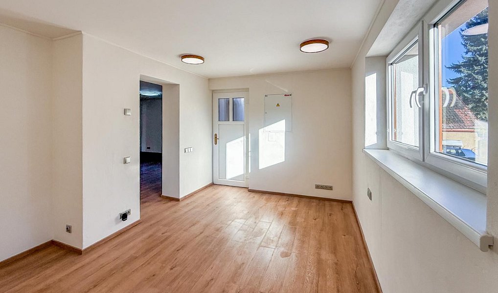 Prodej domu 61 m² s pozemkem 433 m², Votice – náhled fotky 10