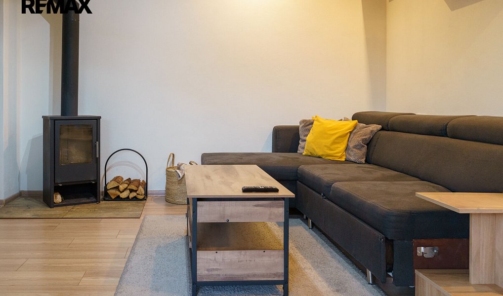 Prodej domu 164 m² s pozemkem 1 451 m², Obora – náhled fotky 44