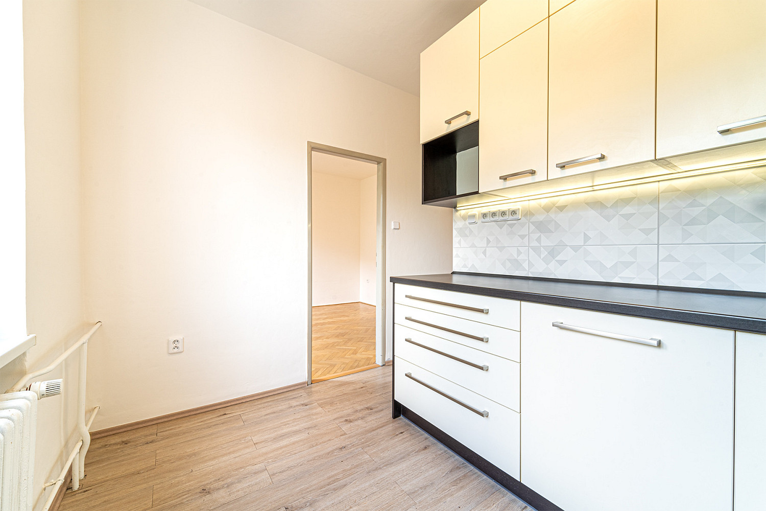 Prodej bytu 2+1 51 m² — photo 2