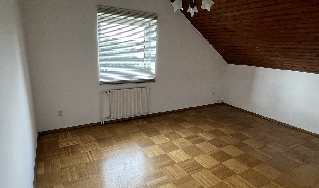 Prodej domu 428 m² s pozemkem 831 m², Praha – náhled fotky 23