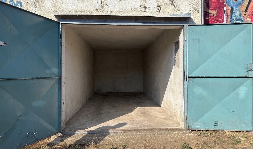 Prodej garáže 19 m2, Blansko, 9. Května, Blansko – náhled fotky 2