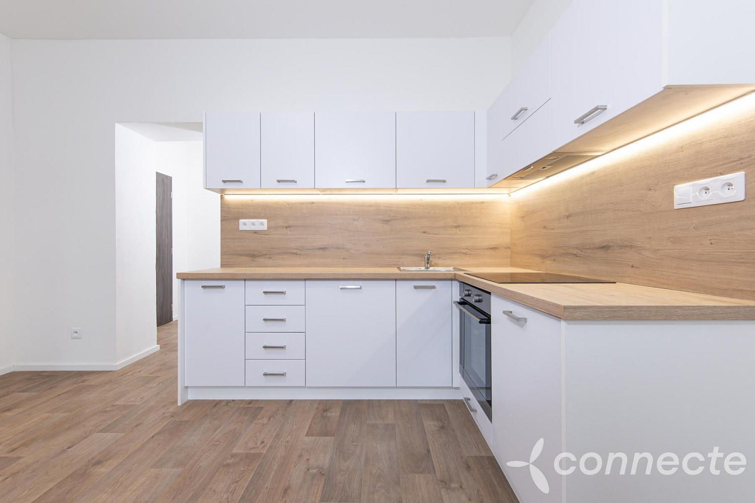 Pronájem bytu 2+kk 37 m² — photo 5