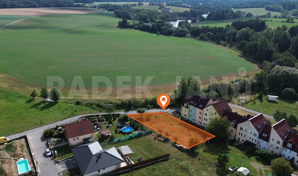 Prodej stavebního pozemku 896 m², Borotín – náhled fotky 3