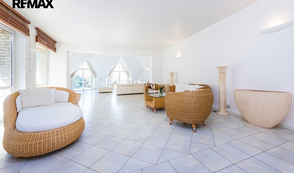 Prodej kanceláře 433 m², Praha – náhled fotky 11