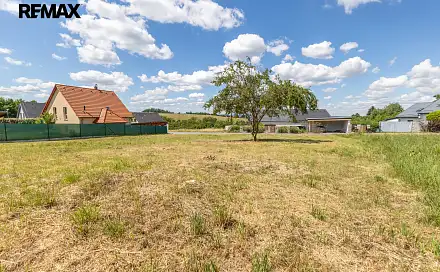 Prodej stavebního pozemku 808 m², Jílové u Prahy, okres Praha-západ