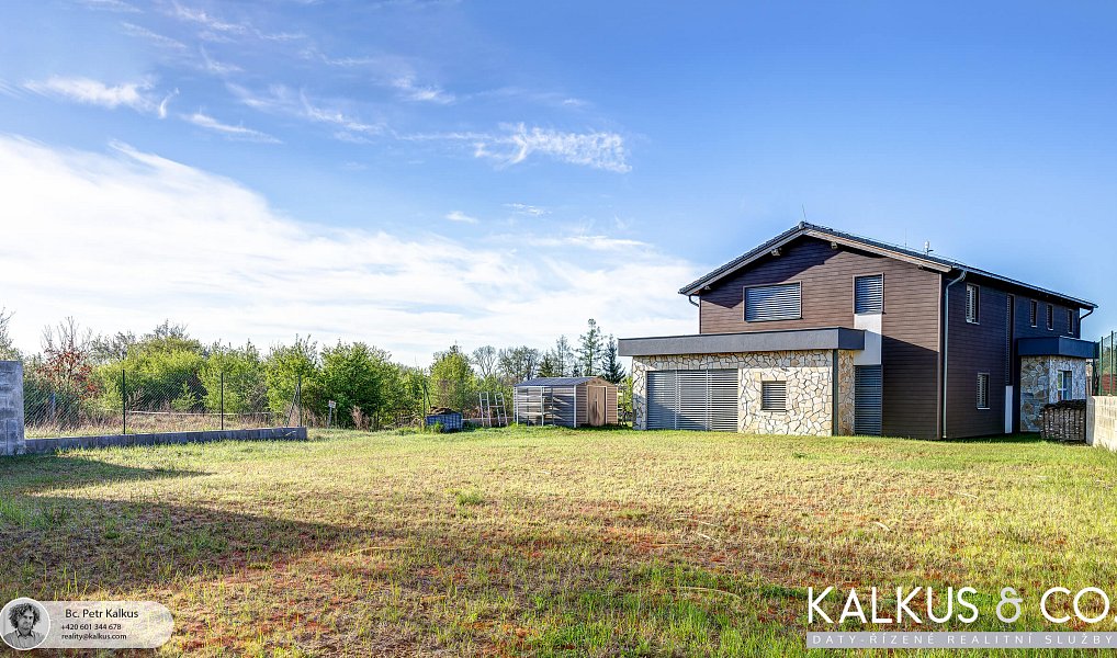 Prodej domu 214 m² s pozemkem 1 530 m², Blešno – náhled fotky 35