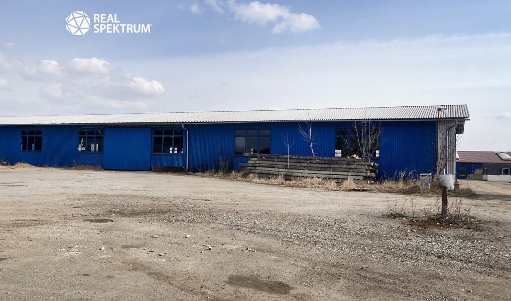 Prodej výrobních prostor 5 000 m², Hladov – náhled fotky 19
