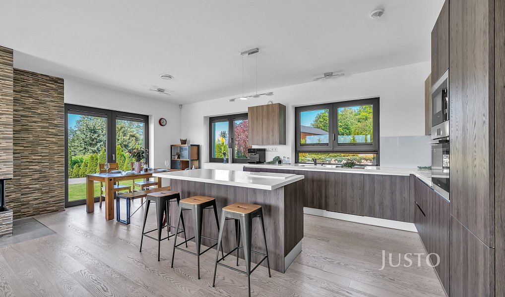 Prodej domu 188 m² s pozemkem 3 413 m², Stará Huť – náhled fotky 6