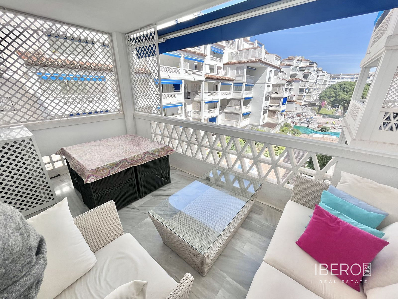 Piso 3+kk – Marbella, Nueva Andalucía - Vista 2