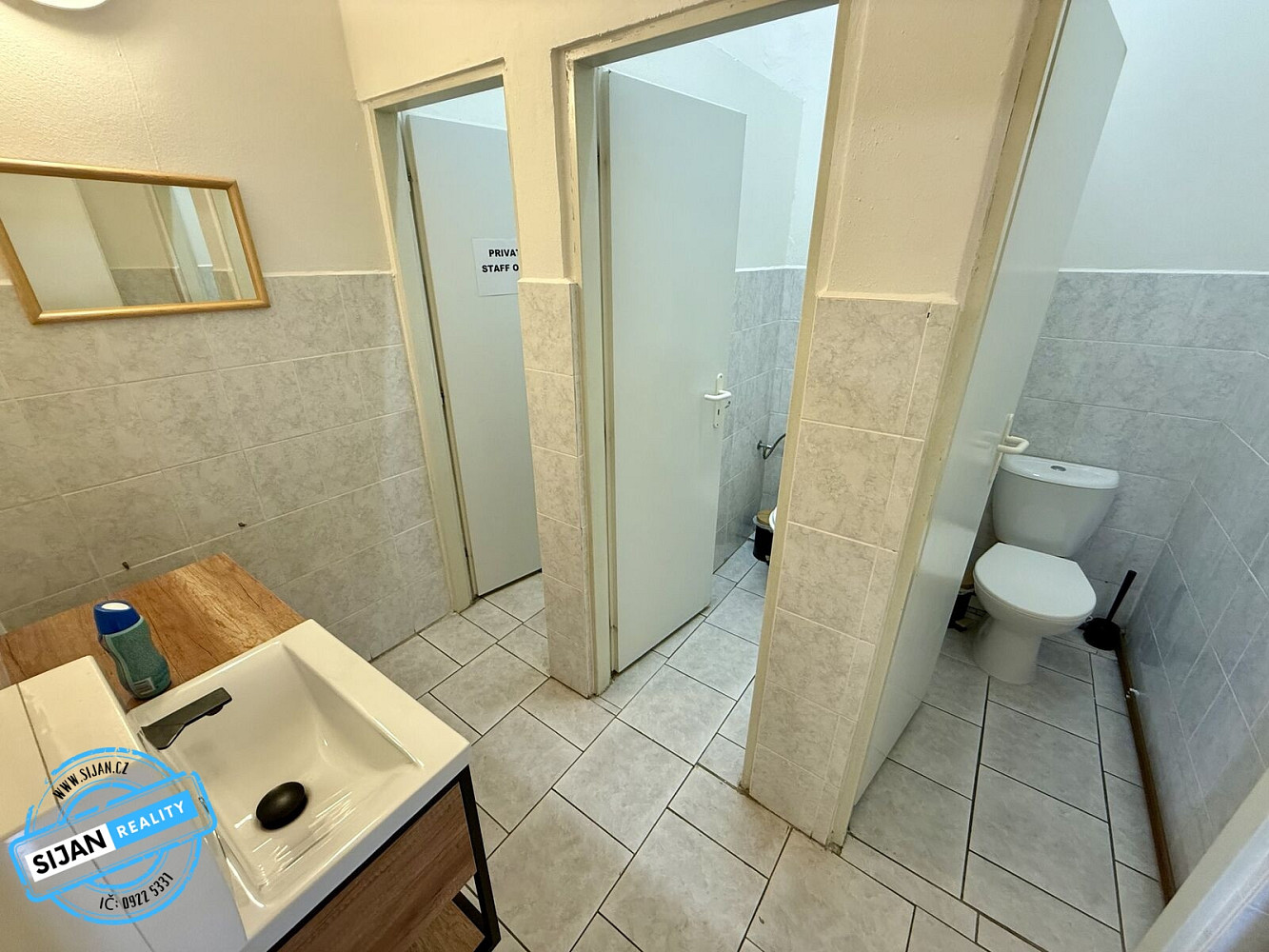 Pronájem kanceláře 10 m² – fotografie 5
