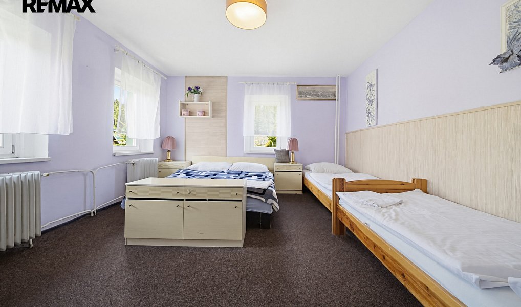 Prodej ubytovacího objektu 980 m², Potůčky – náhled fotky 10