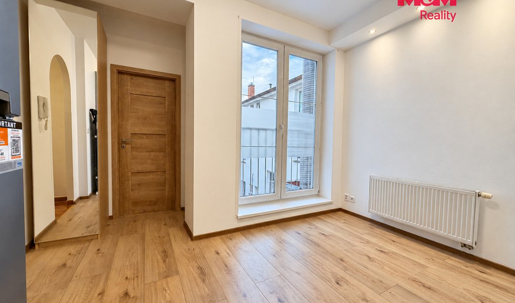 Pronájem bytu 2+kk 26 m², Kladno – náhled fotky 5