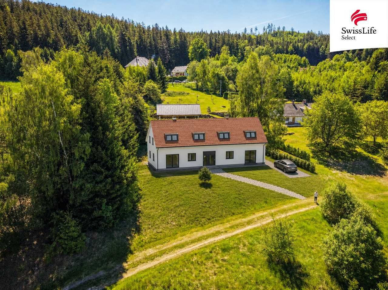 Prodej stavebního pozemku 1 035 m² – fotografie 2