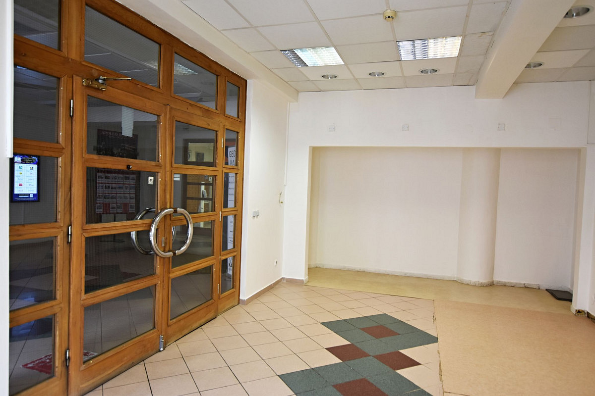 Pronájem obchodních prostor 72 m² – fotografie 2