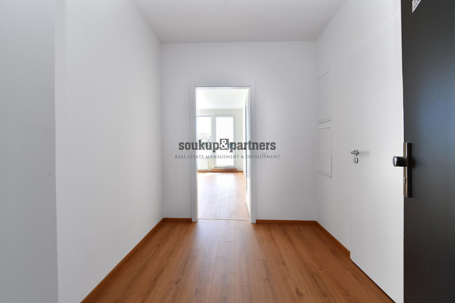 Prodej bytu 1+kk 37 m² — photo 4