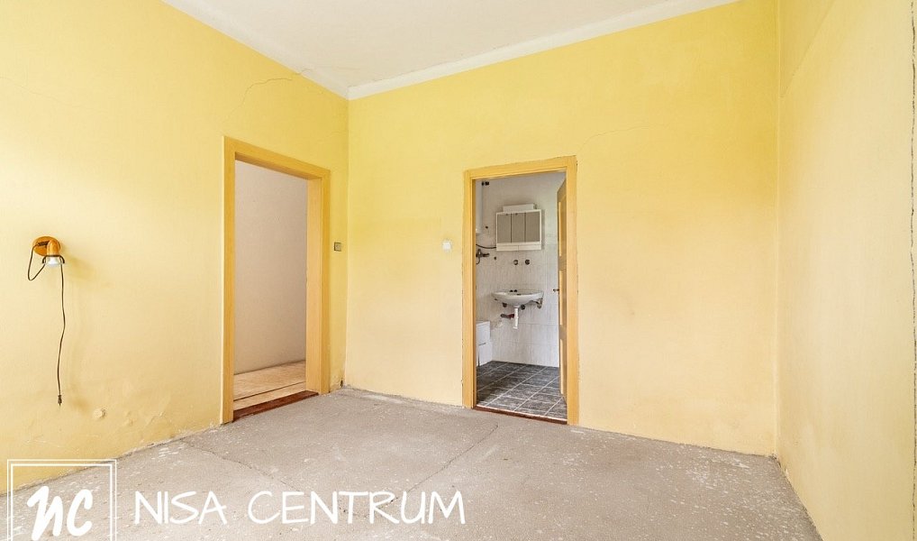 Prodej domu 220 m² s pozemkem 633 m², Benešov u Semil – náhled fotky 17